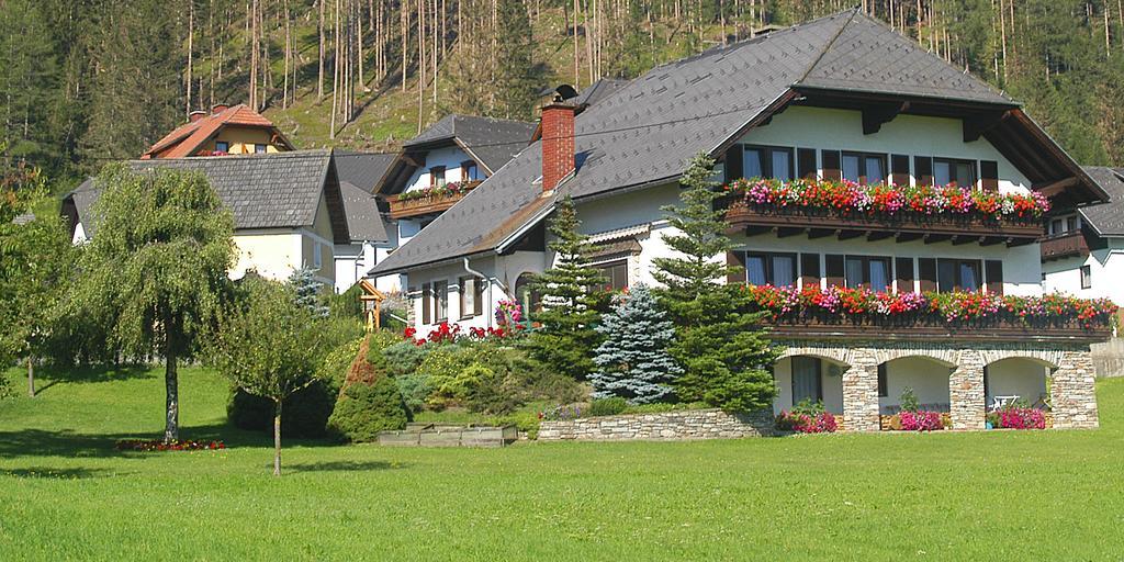Gastehaus Trattner Ξενοδοχείο Mauterndorf  Εξωτερικό φωτογραφία
